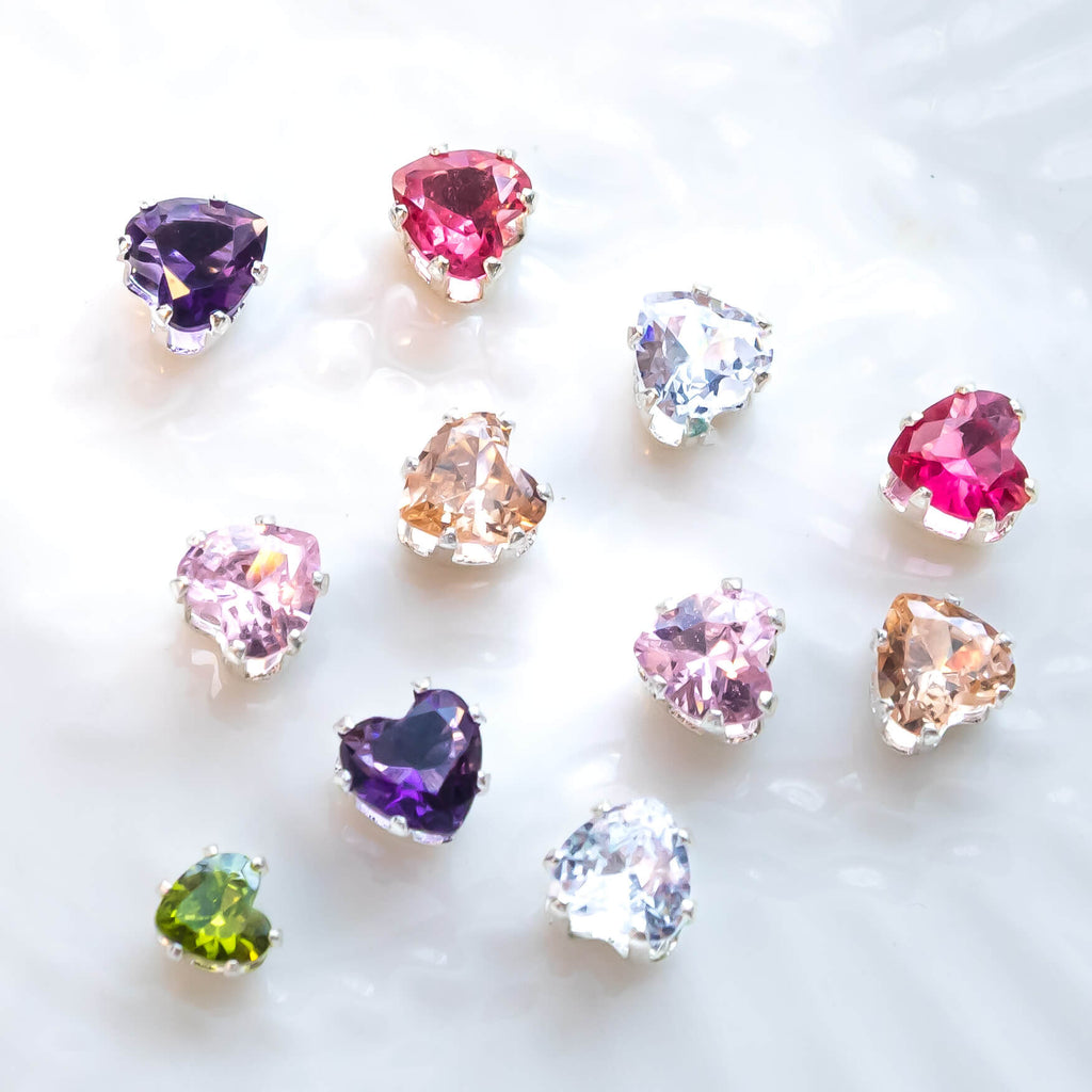 Heart claw inlaid with diamonds 5mm（30pcs）